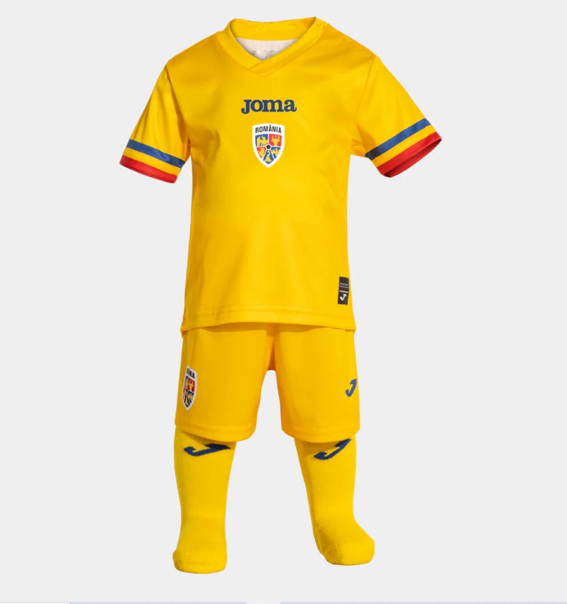 Captură de ecran 2025-05-29 184651 SET FOTBAL SUPORTER PENTRU COPII JOMA ECHIPA NATIONALA DE FOTBAL A ROMANIEI 2025 - imagine 3